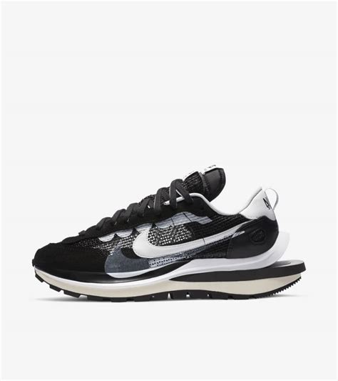 sacai nike sneakers|Nike Sacai black and white.